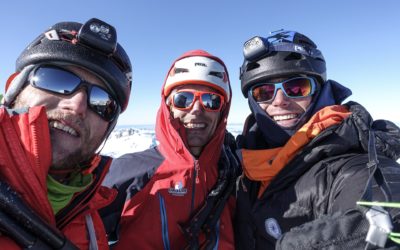 Grandes Jorasses : Hard Winter Ascent for Léo Billon, Seb Ratel and Benjamin Védrines
