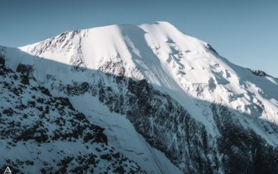 5 voies pour le mont Blanc : Miage – Bionnassay – mont Blanc, la traversée royale