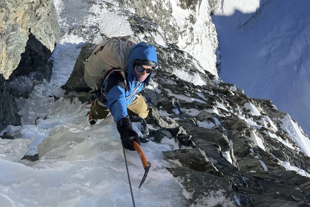 French Alps : Big New Climb on Barre des Ecrins 4102 m. – Alpine