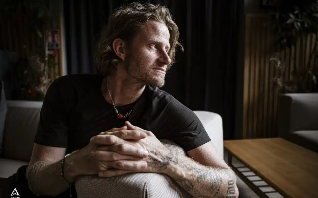 From Everest to Depression : Cory Richards, His Journey To Calm The Chaos Within